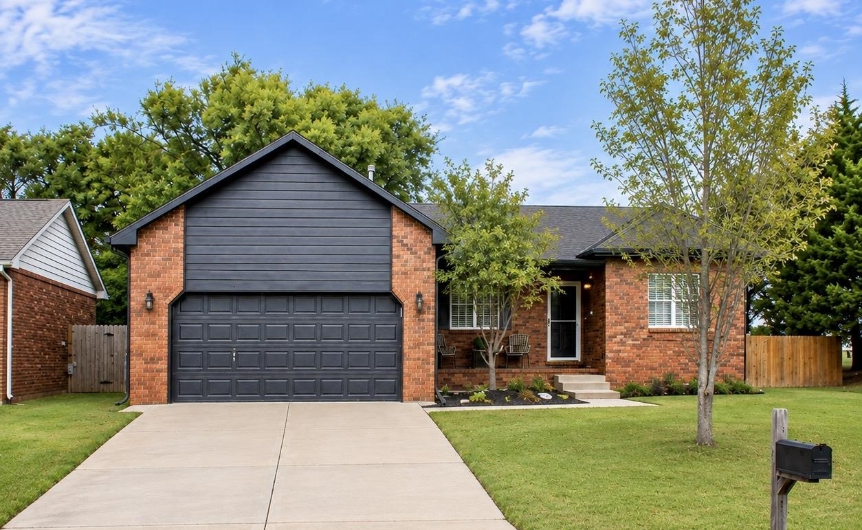 1100 Forrest Glenn, Arkansas City
