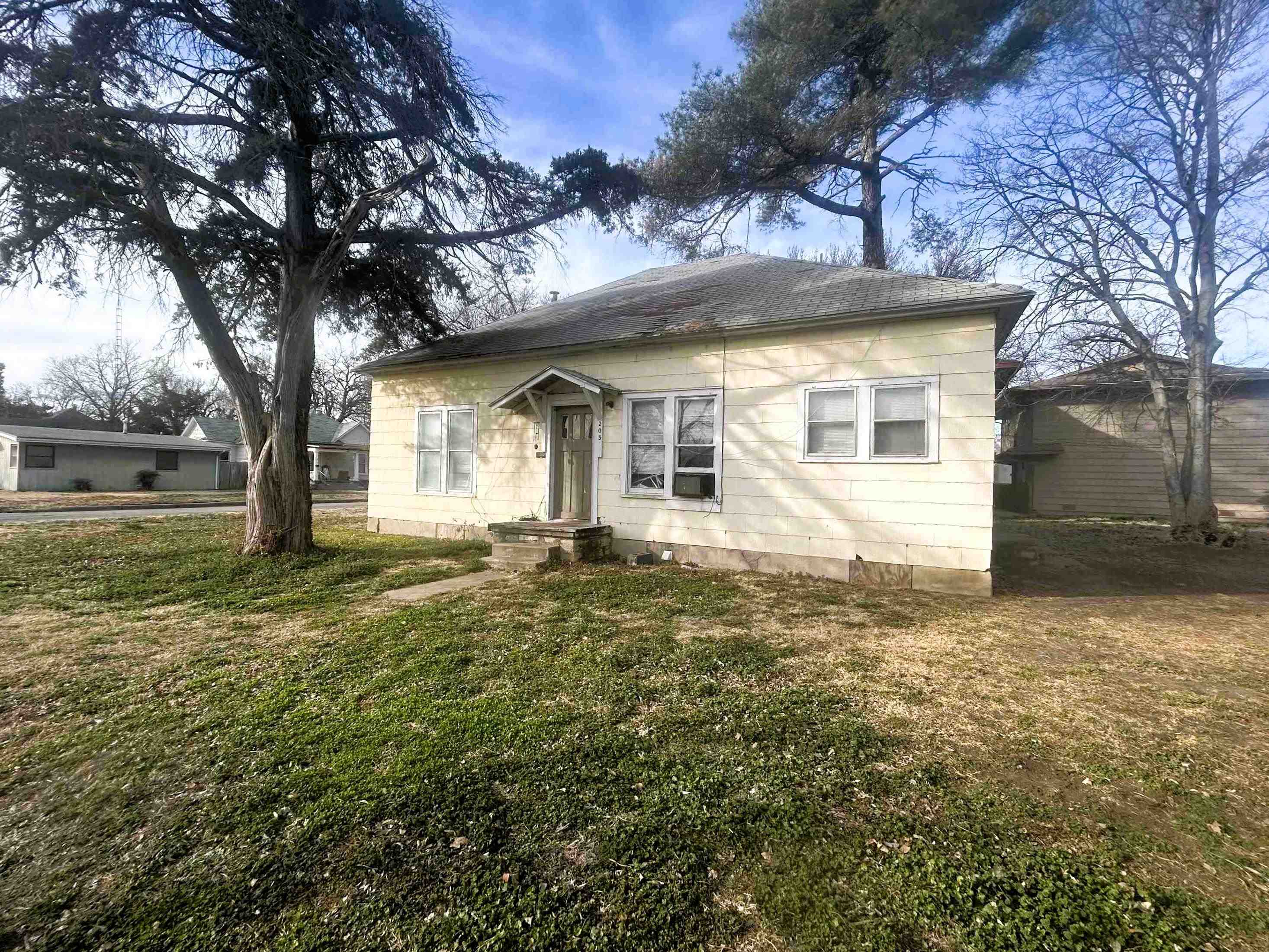 603 N C St, Wellington, KS, 67152