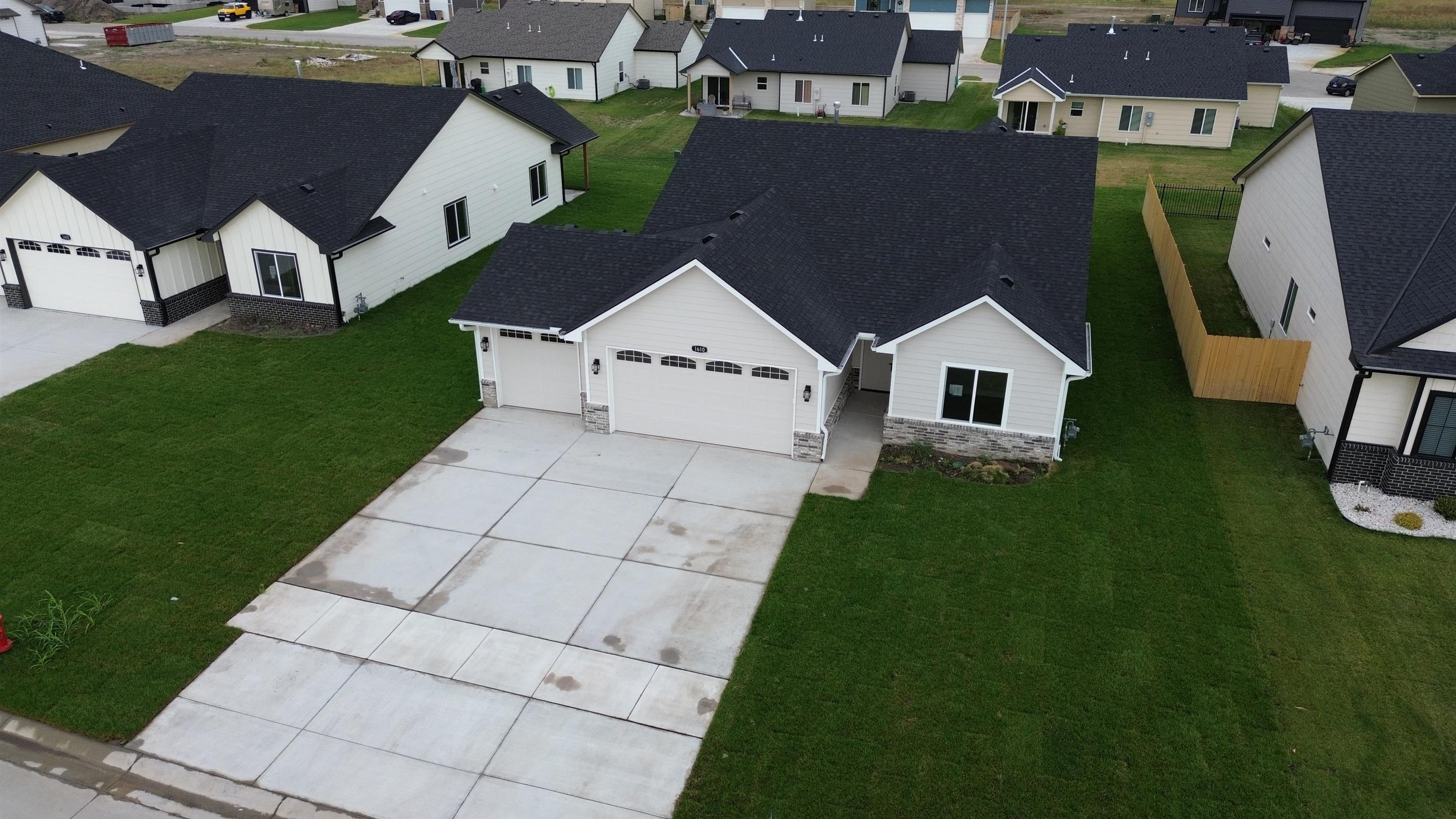 1610 E Appleton St., Valley Center
