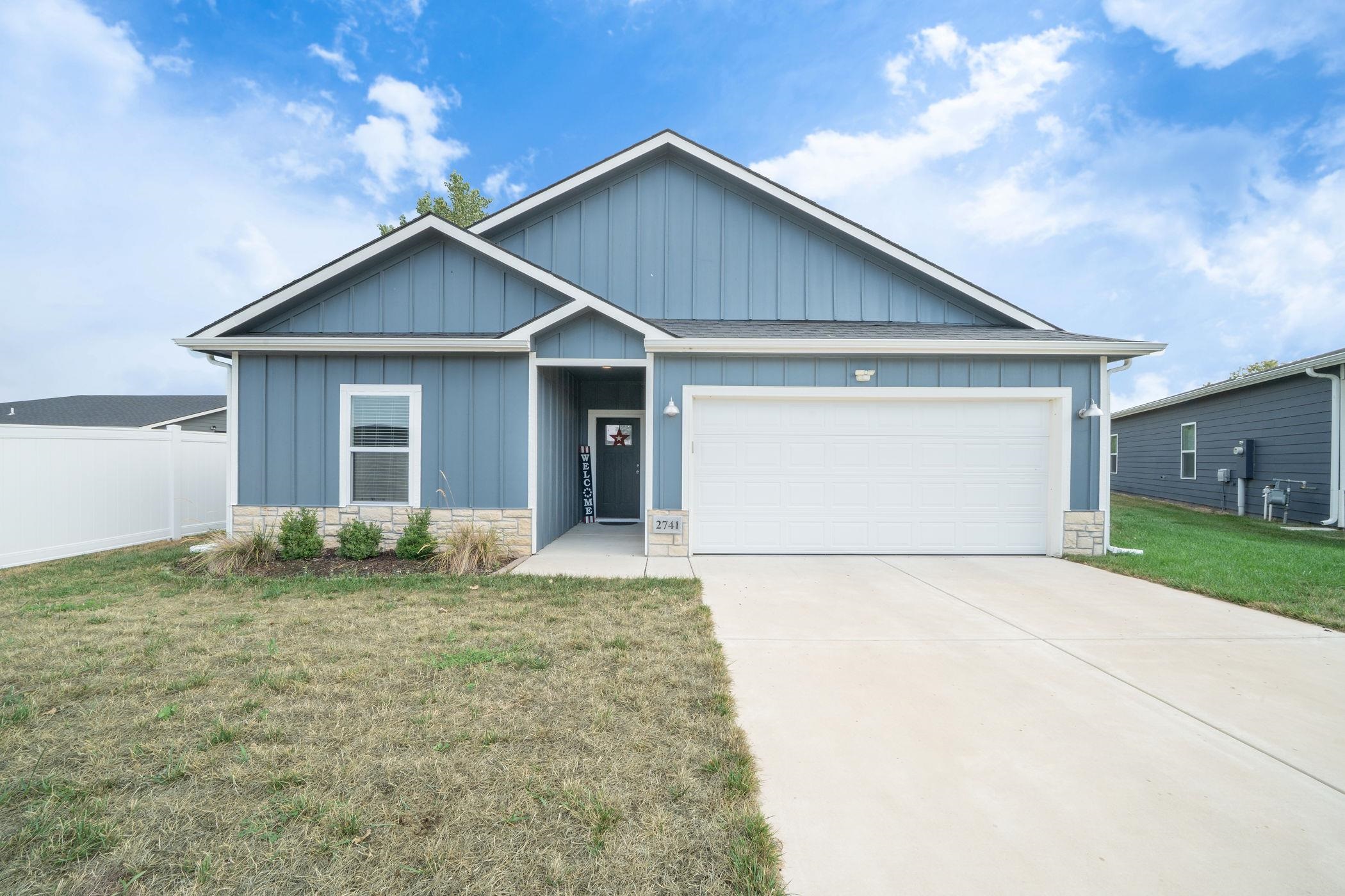 2741 S Cypress Ct, Wichita
