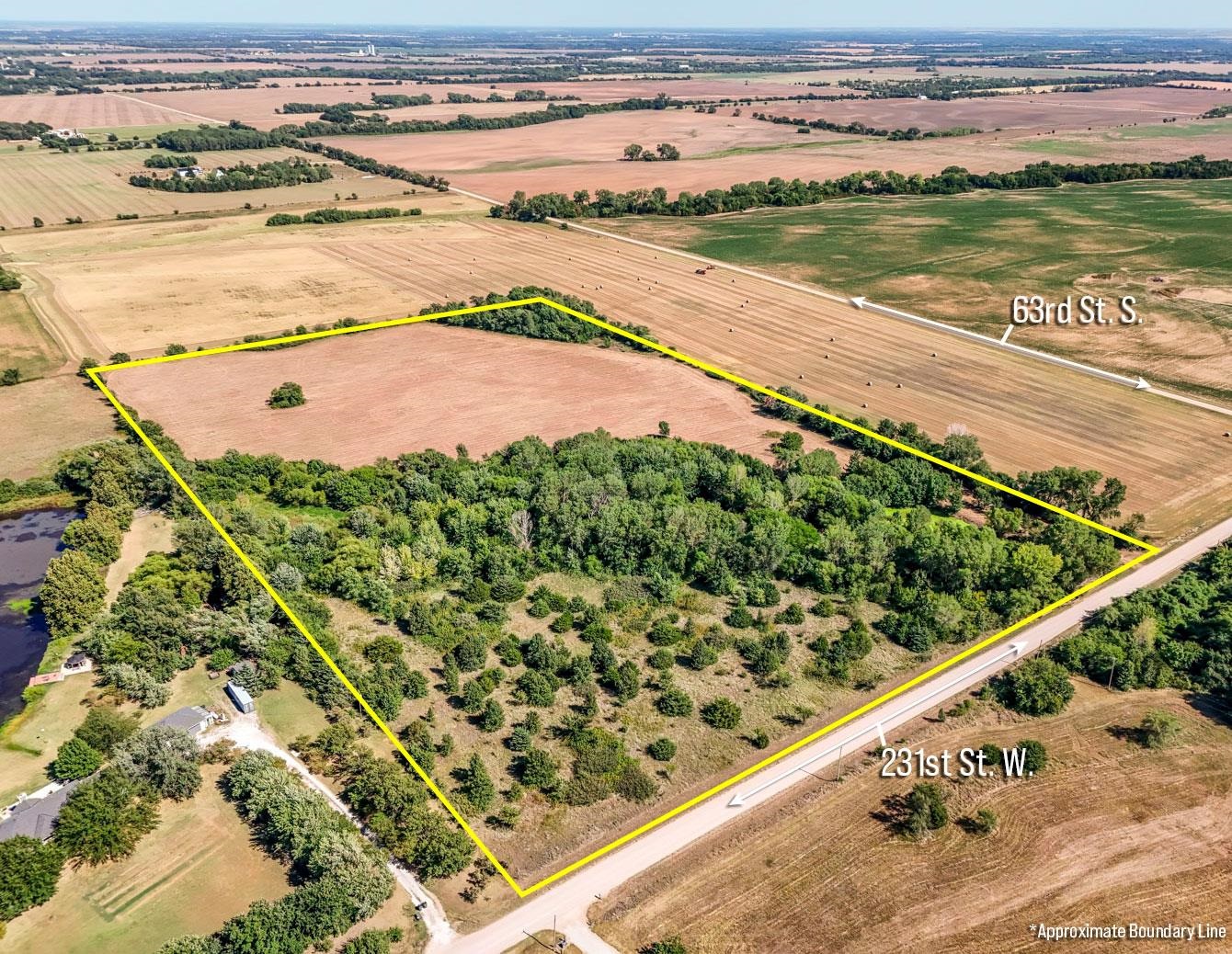 22.8+/- Acres S 231st St. W. & 63rd St., Viola, KS, 67149