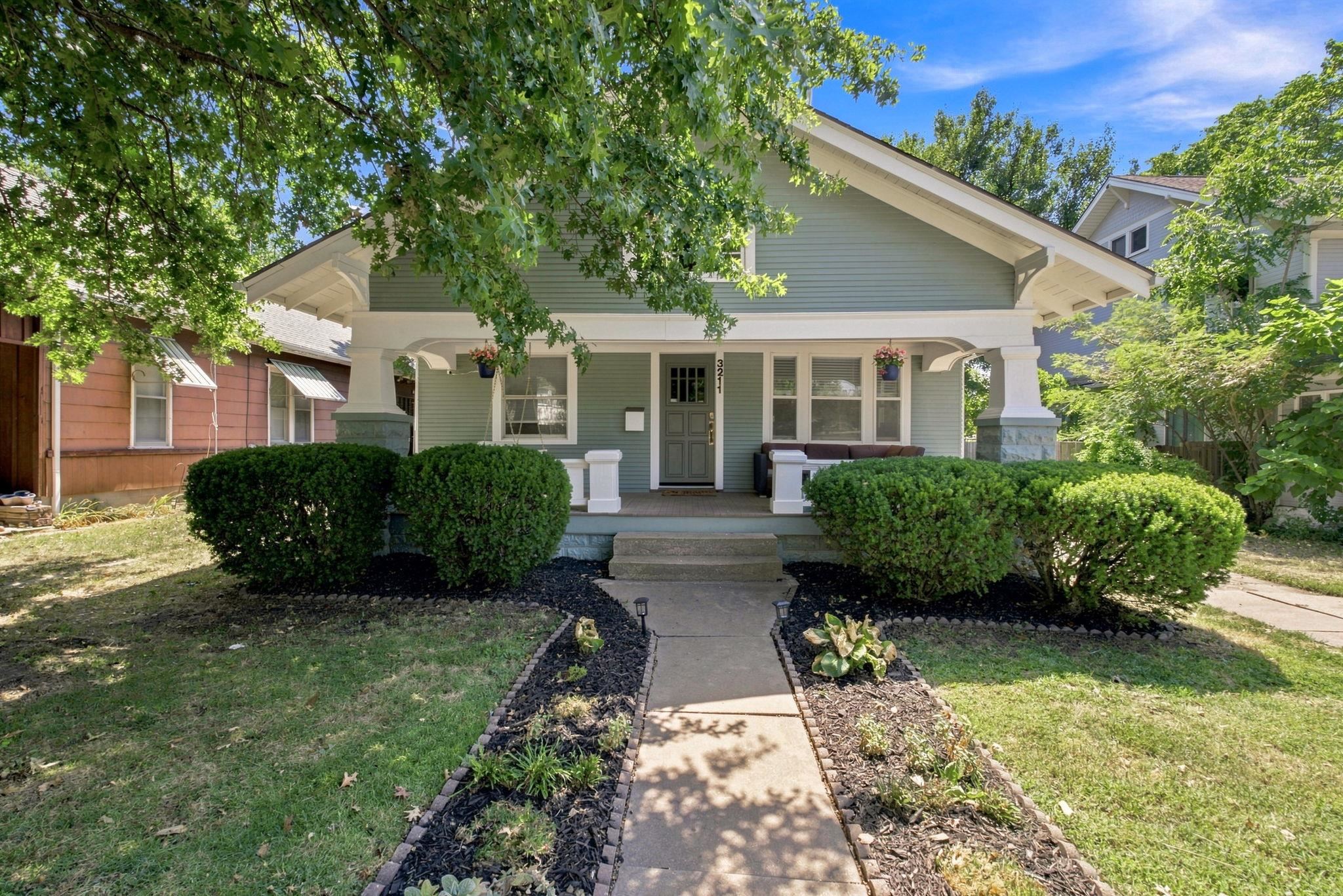 3211 E Chatfield Place, Wichita