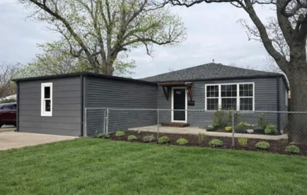 428 N Meridian Ave, Wichita