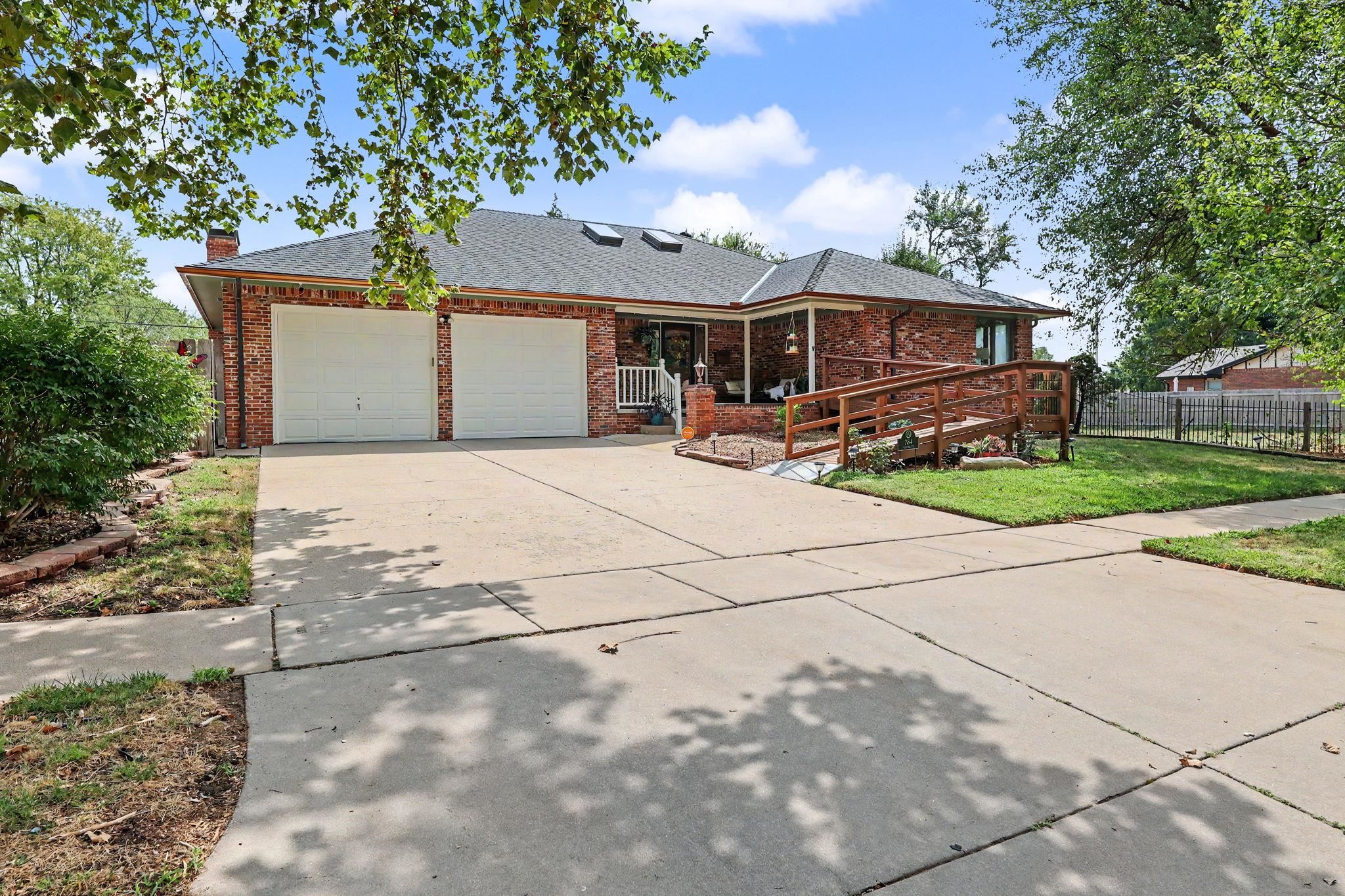 784 N Kessler St, Wichita