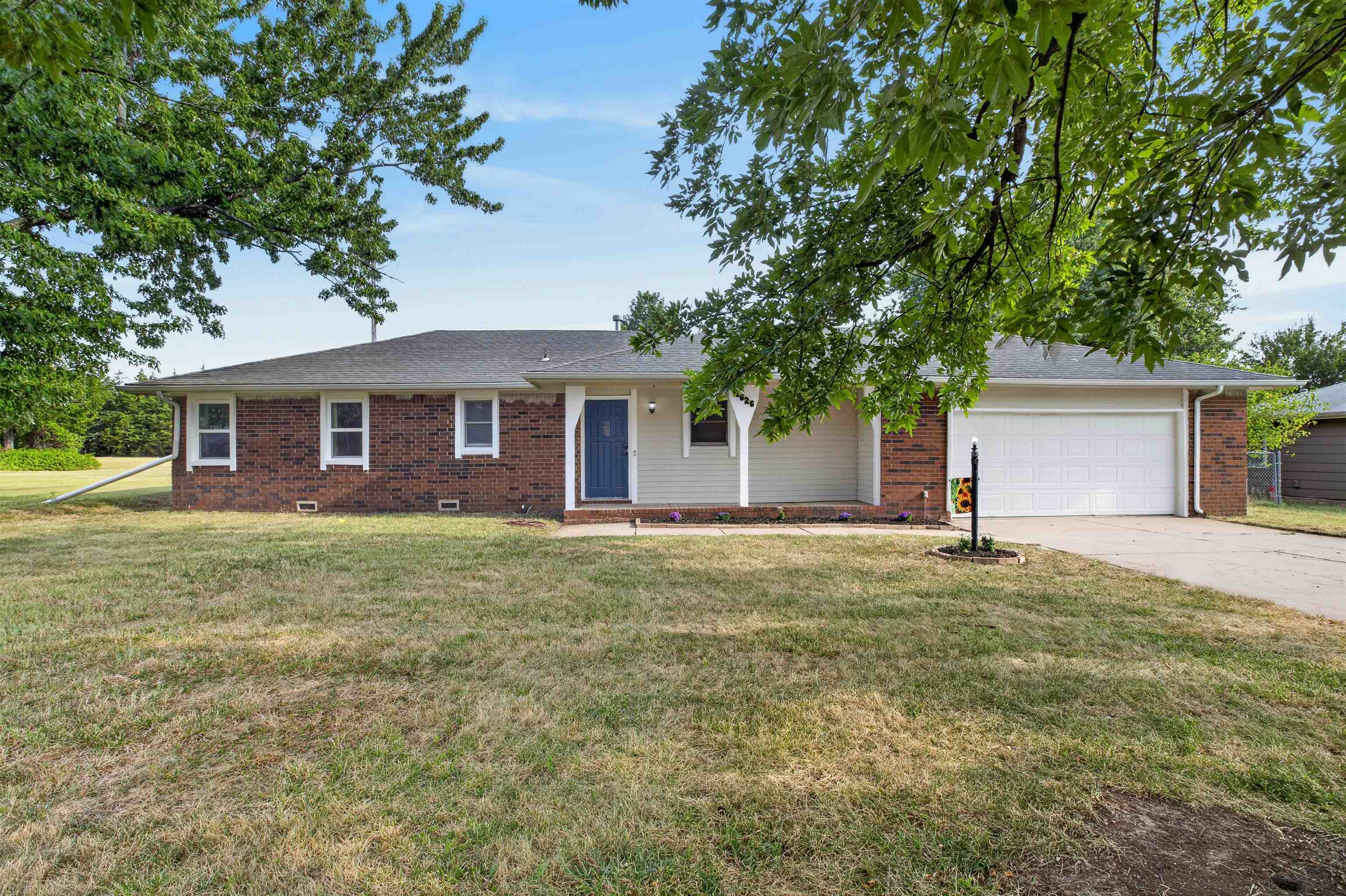 11626 E 1st St N, Wichita