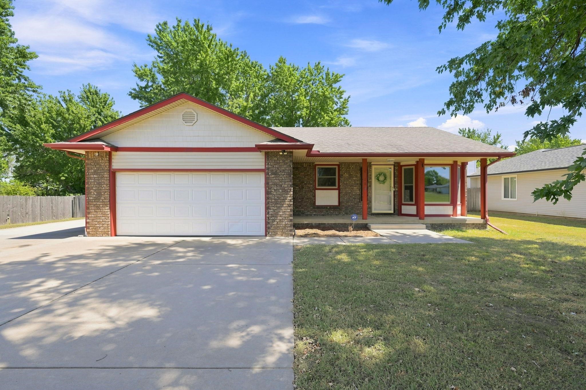 1422 N Tanglewood Ct., Rose Hill