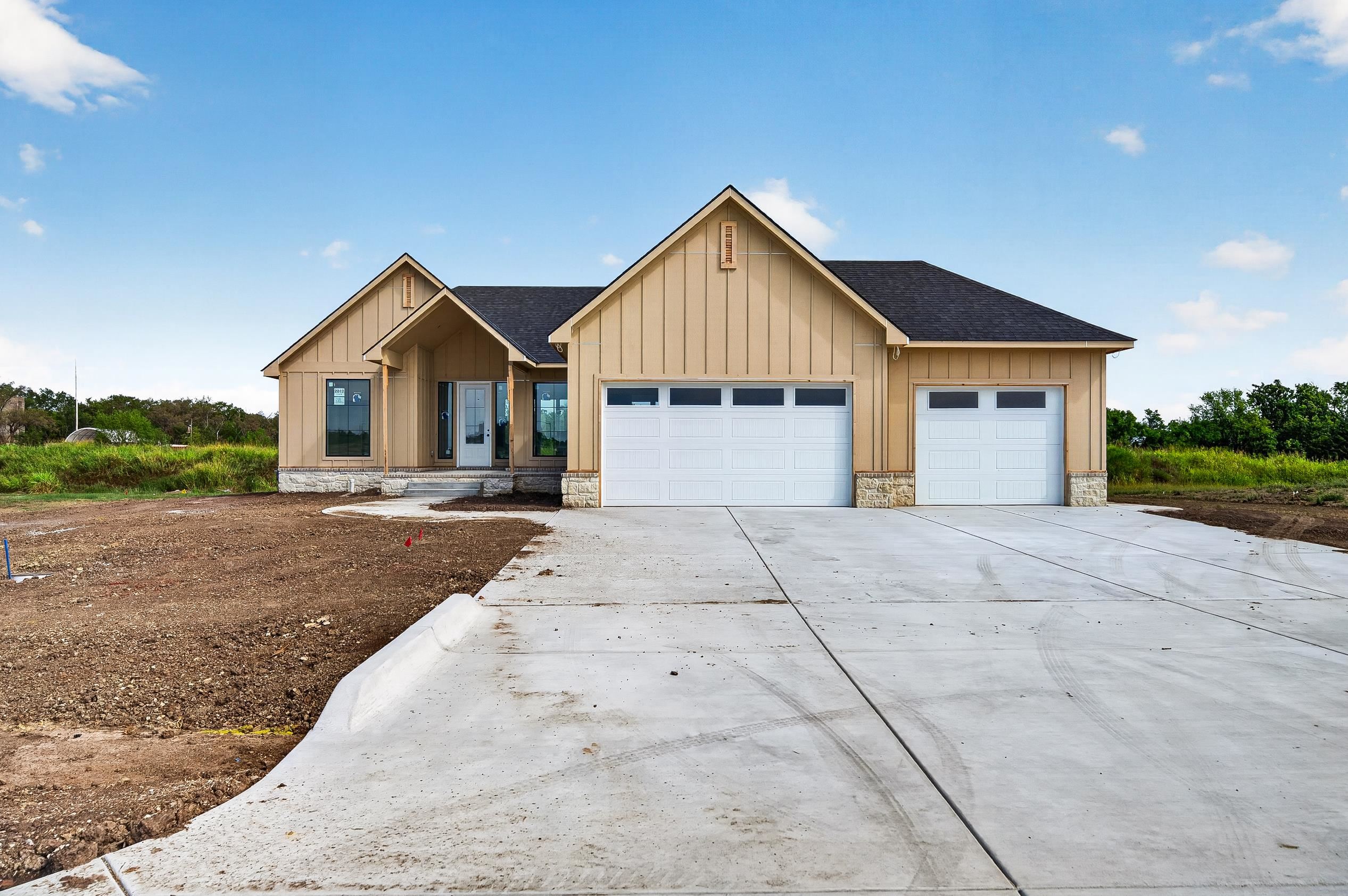 2812 E Kay St, Derby