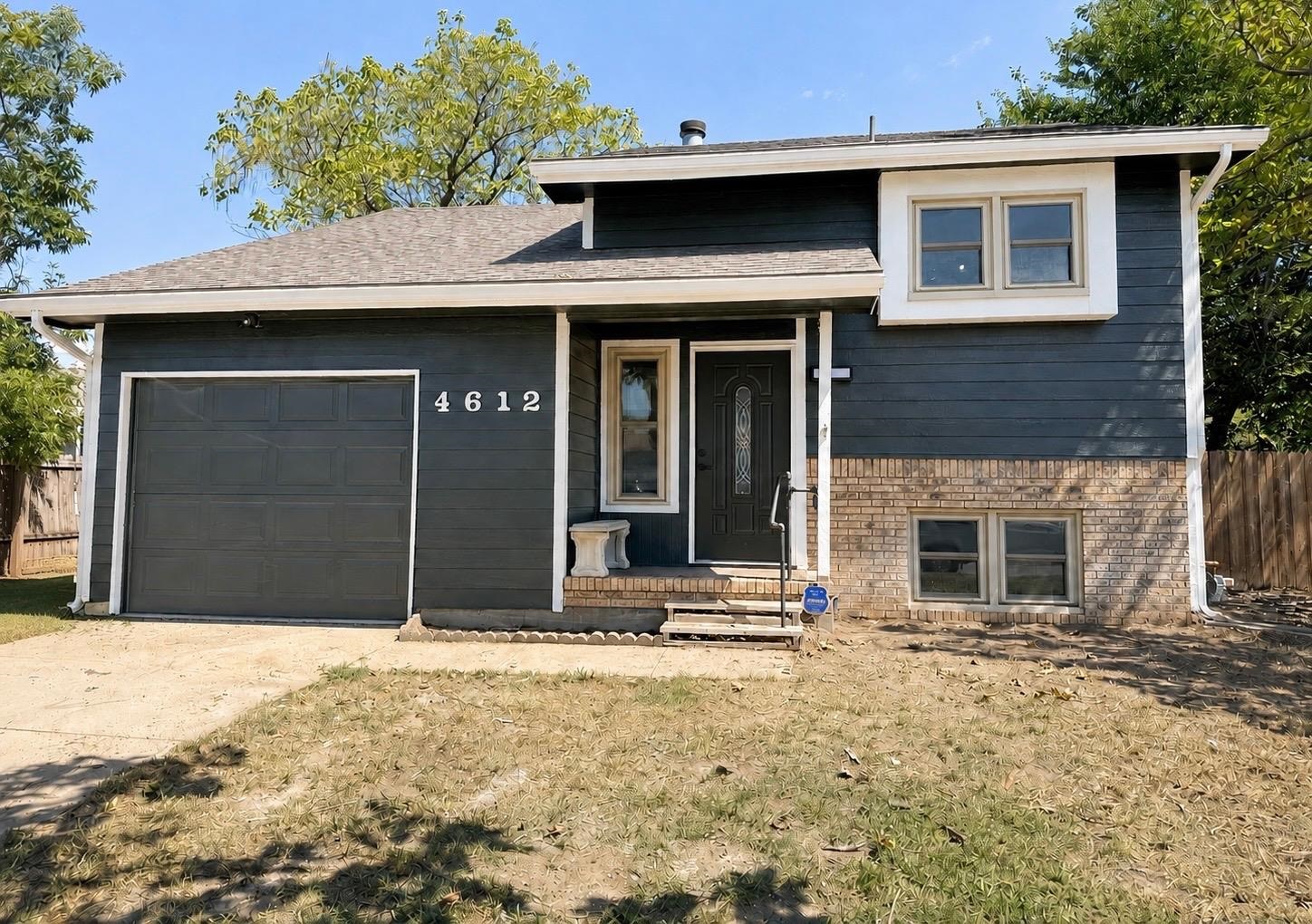 4612 S Elizabeth, Wichita