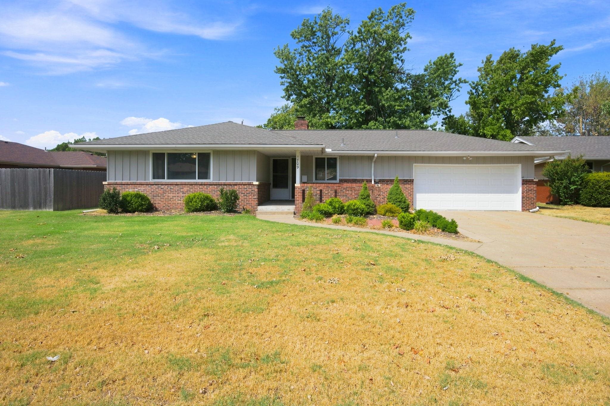 1709 N Sedgwick Ave, Wichita