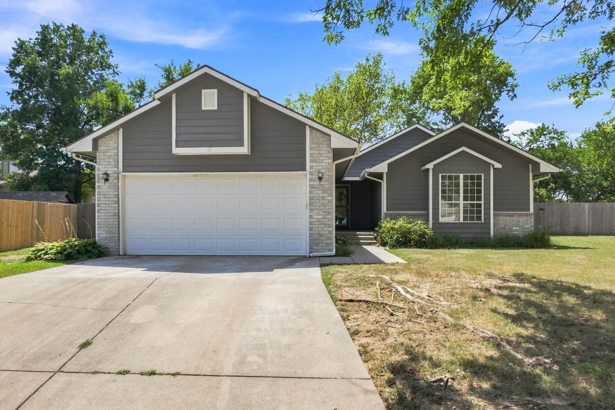 345 S Firefly Ct, Wichita