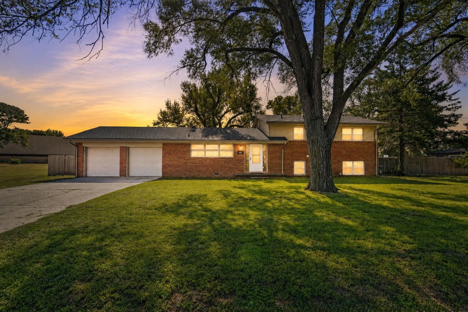 2244 N Marigold, Wichita