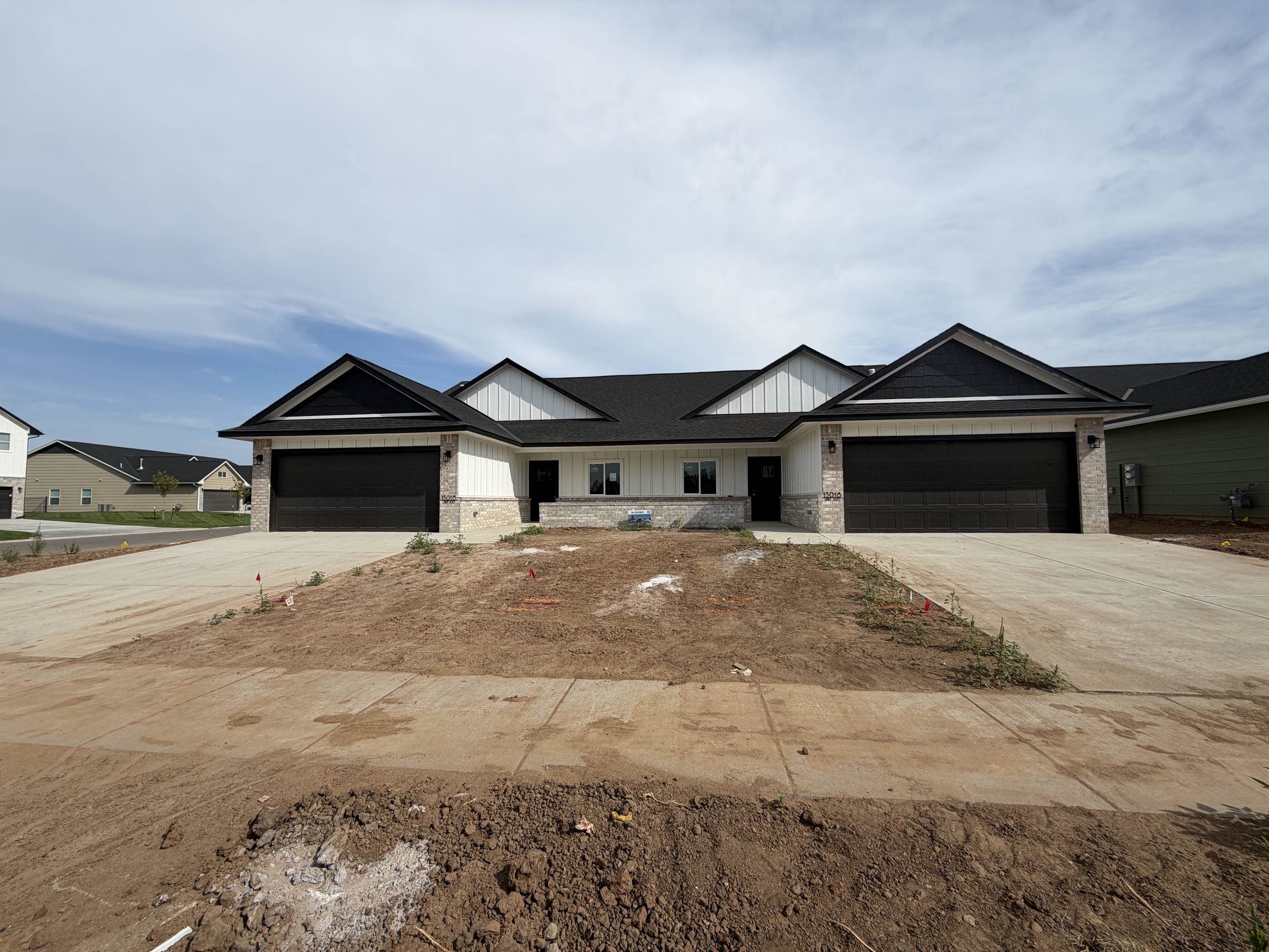 13018 W Thorton St Unit 100, Wichita