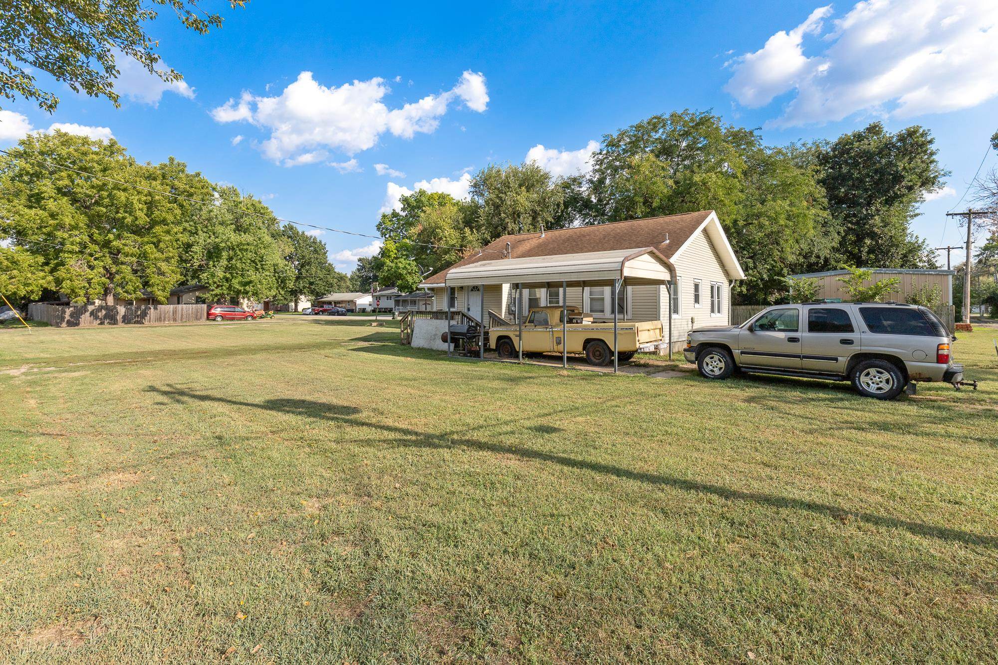 96 N Sedgwick Ave, Haven, KS, 67543
