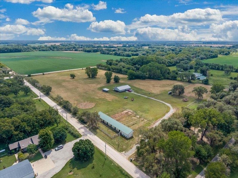 1183 E 120th, Belle Plaine, KS, 67013