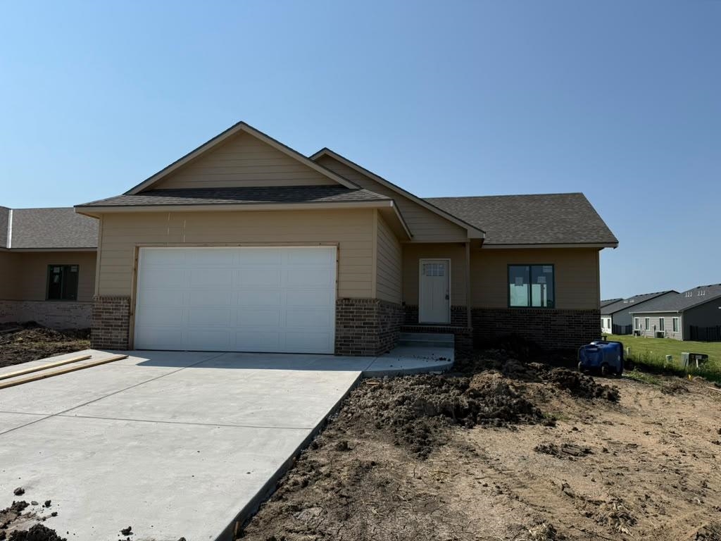 8955 E Joshua St, Bel Aire
