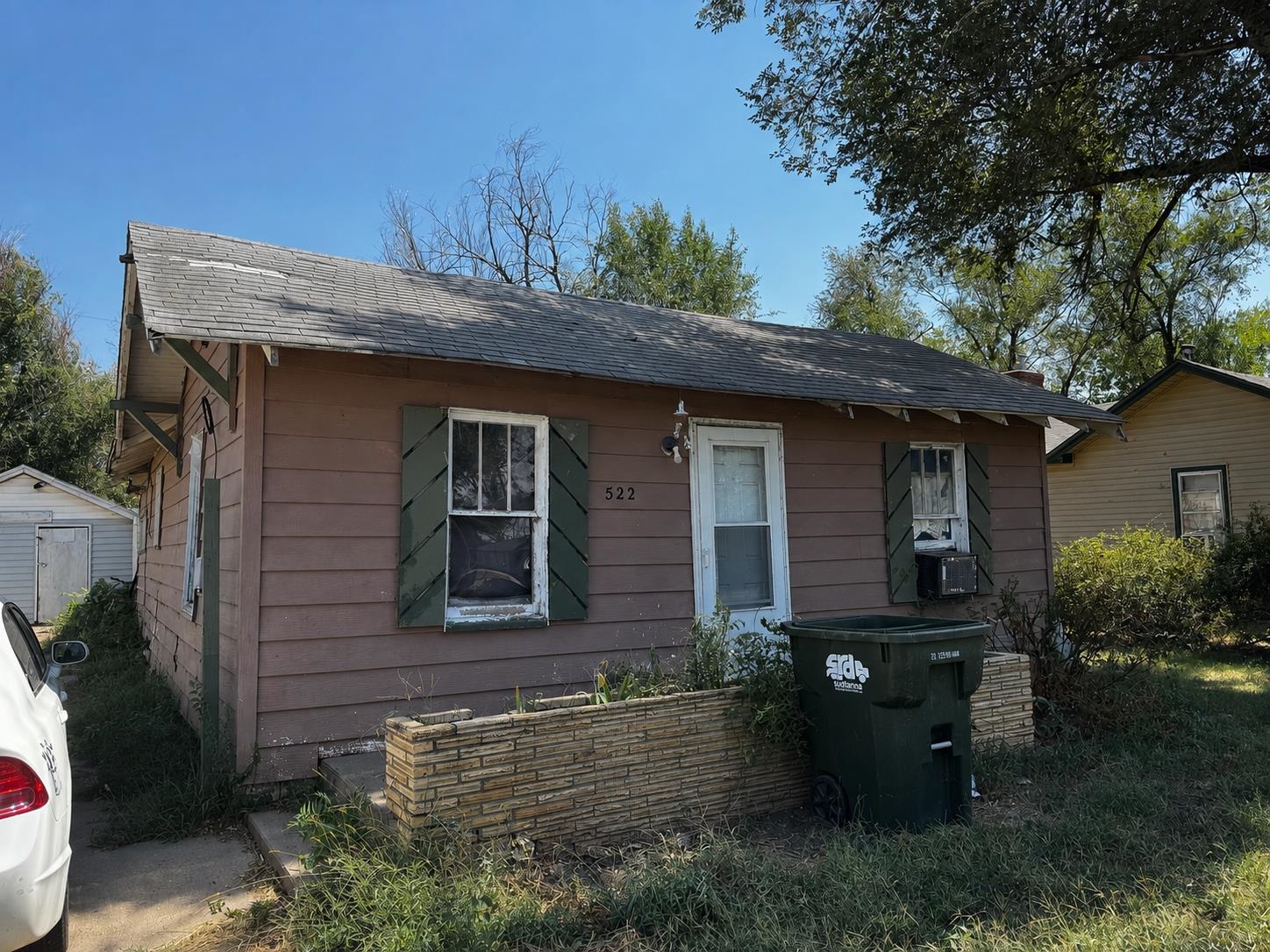522 N Carey St., Hutchinson