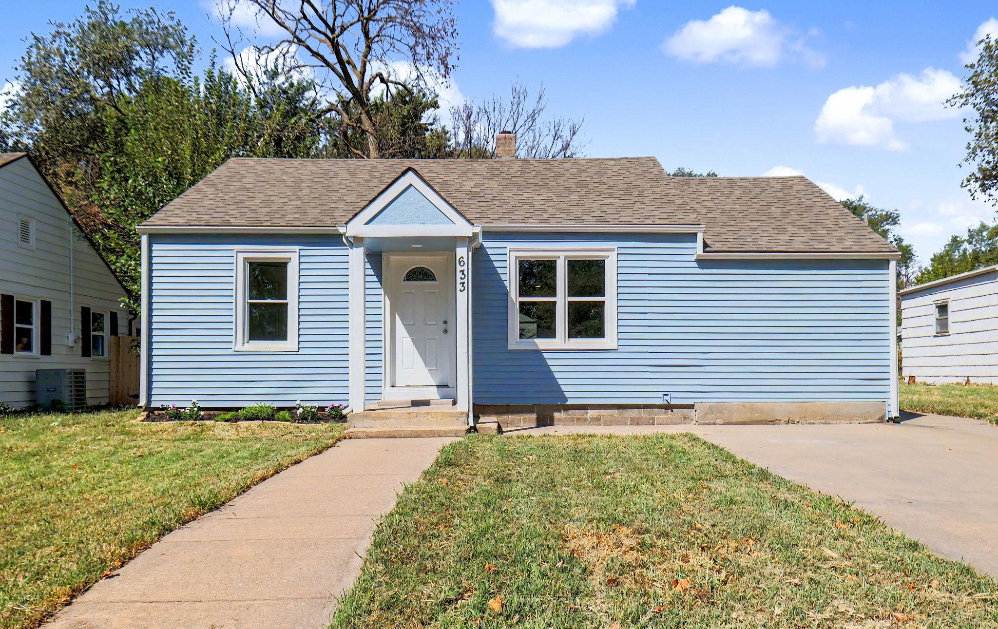 633 N Ridgewood Dr., Wichita