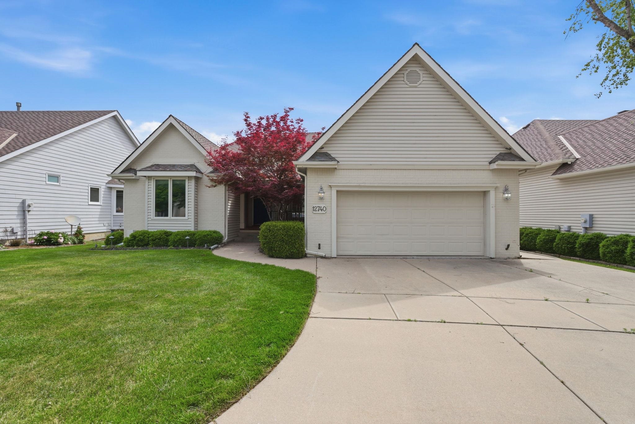 12740 E Bradford Circle, Wichita