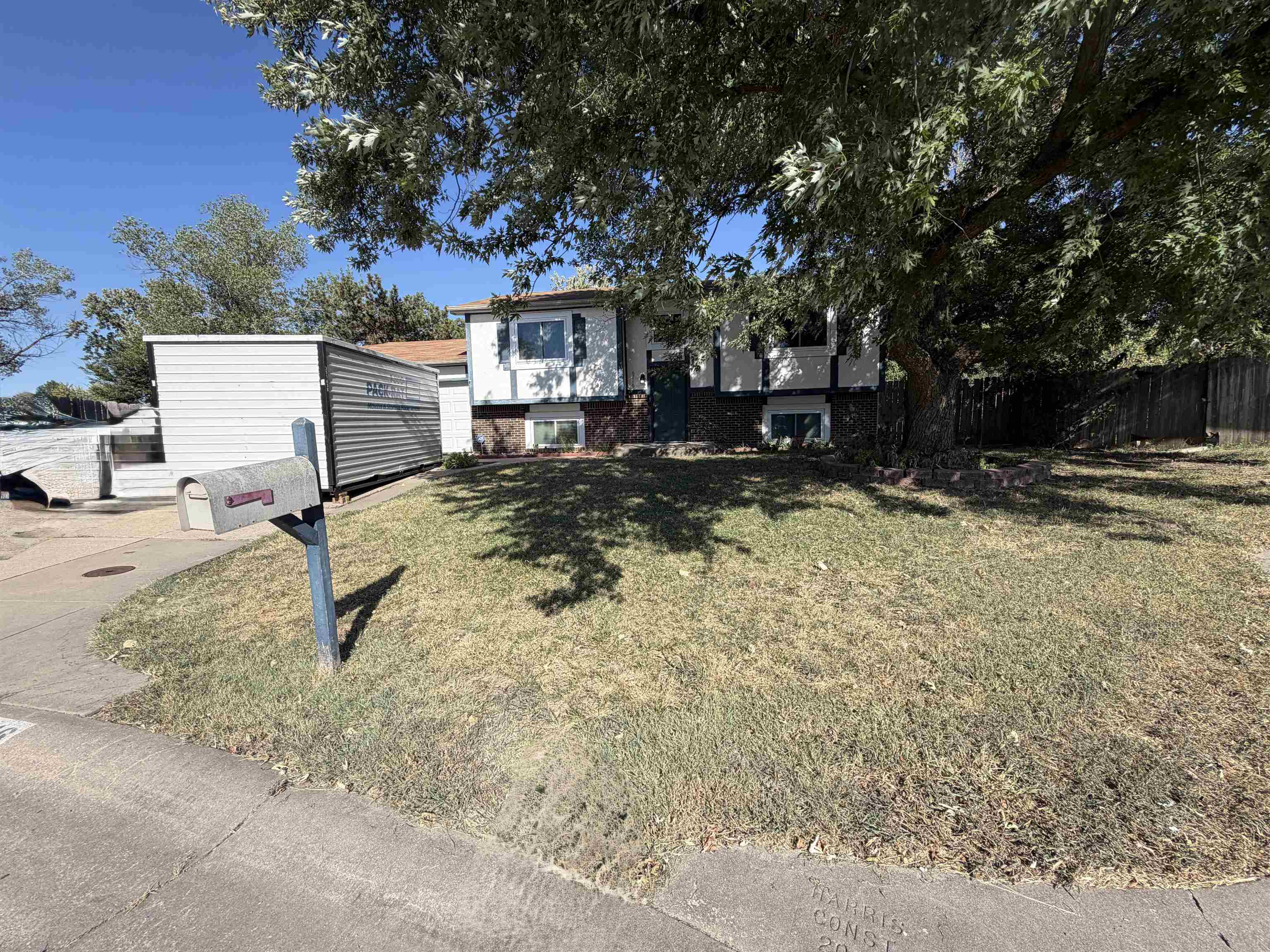 6716 E 30 Ct N, Wichita