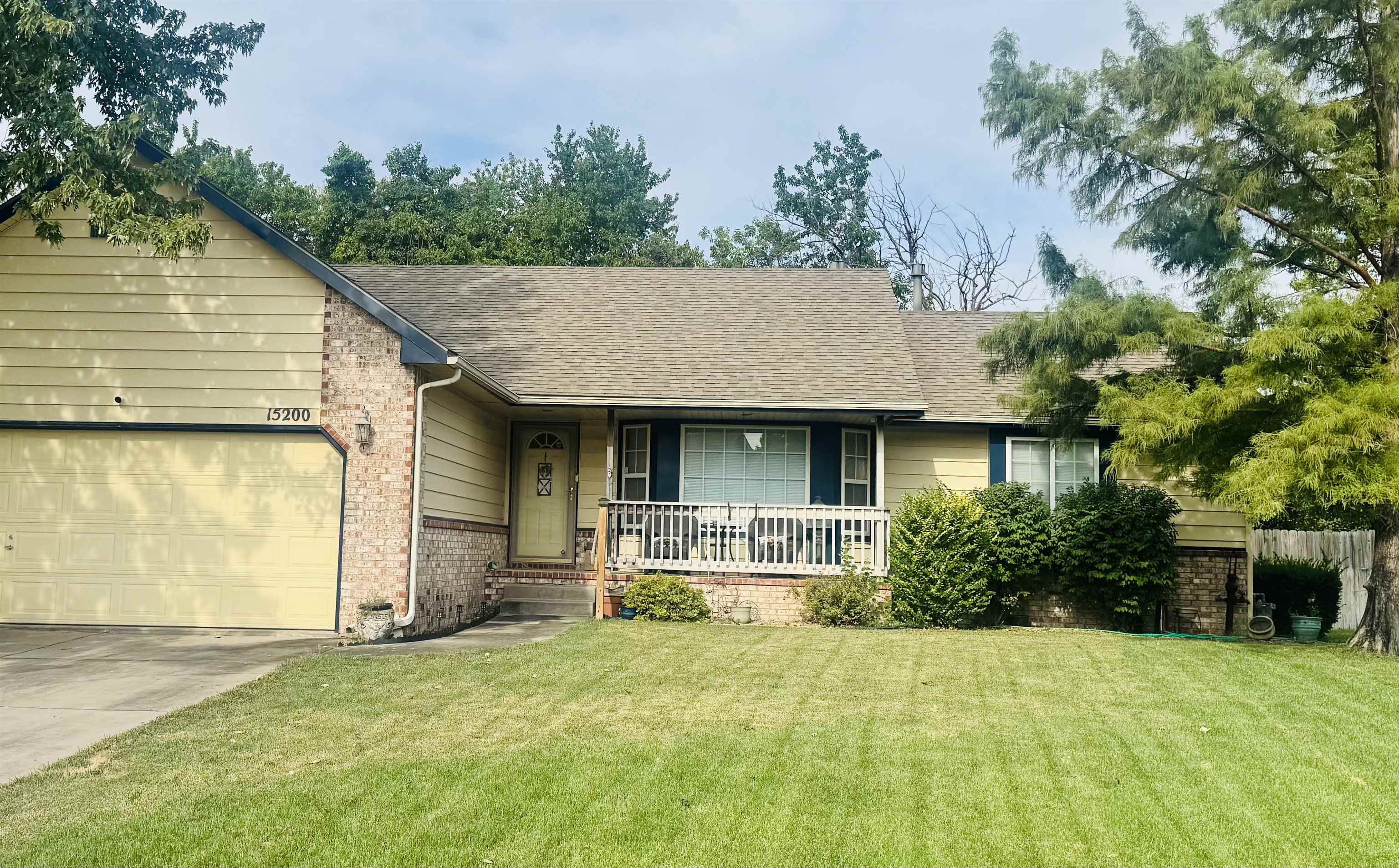 15200 E Sharon St, Wichita