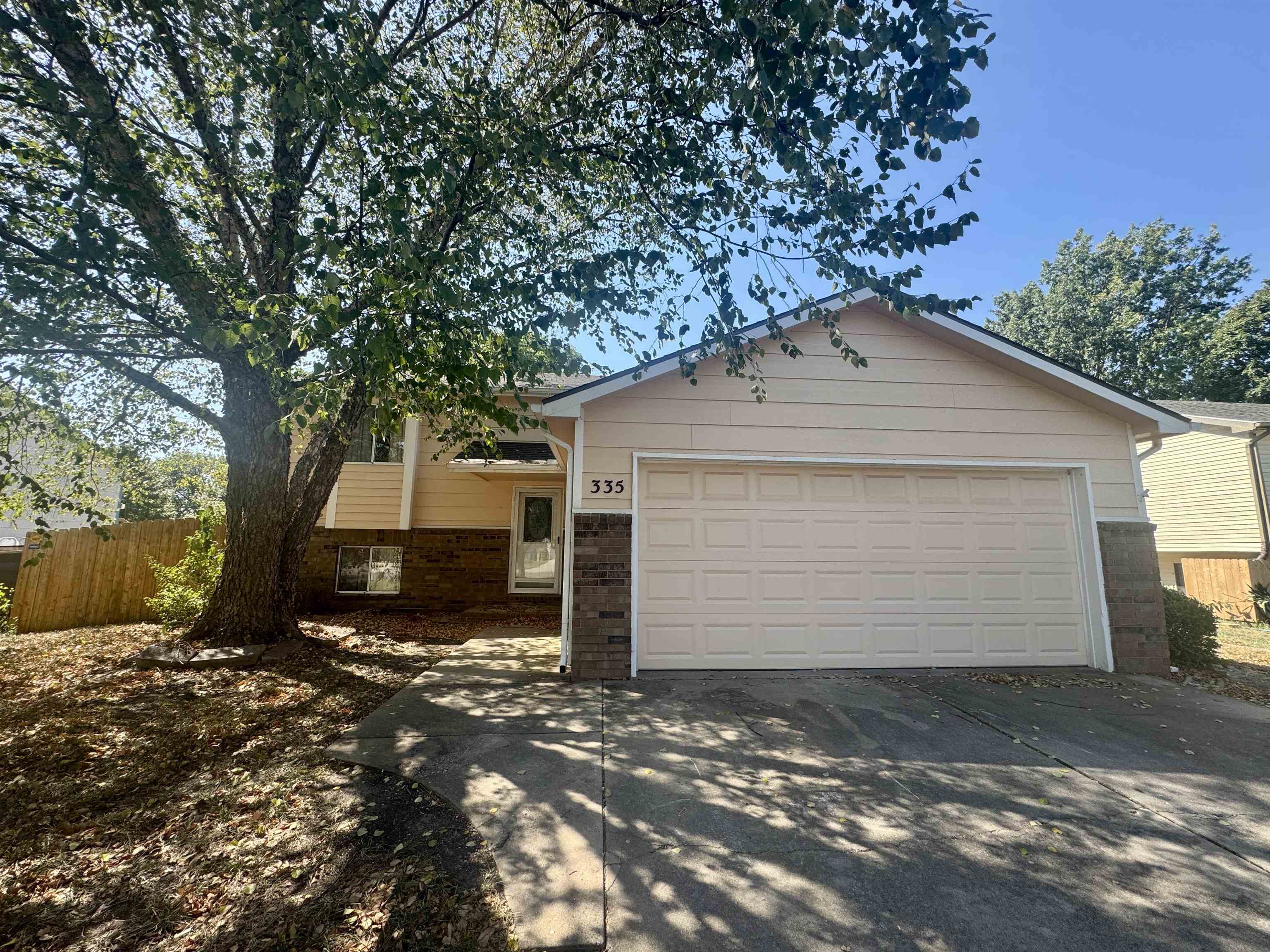 335 N TOMAHAWK ST, Kechi