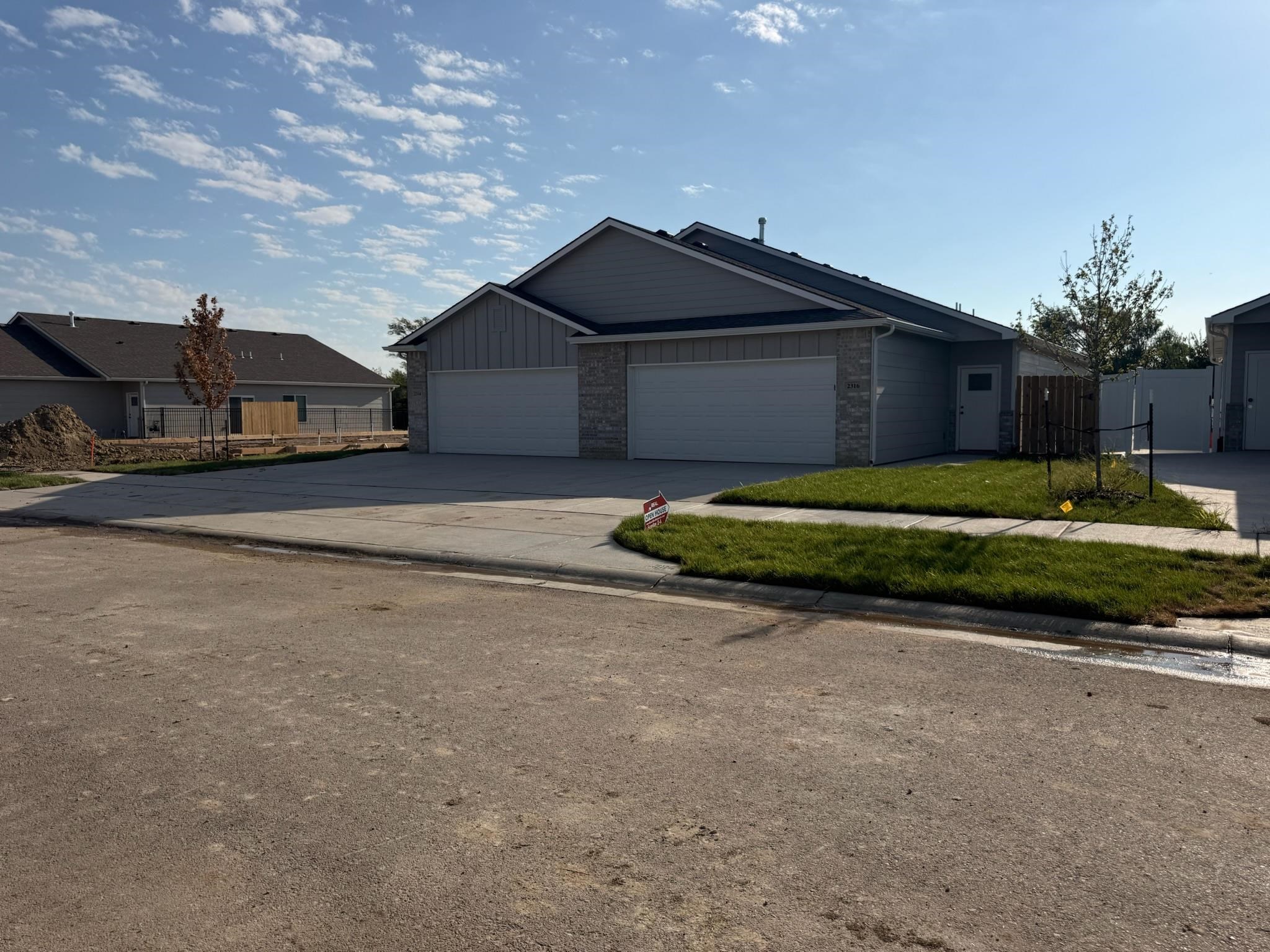 2314-2316 S Horseback, Wichita