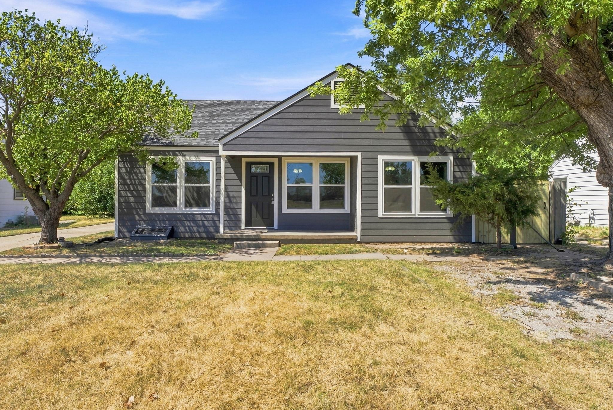 1825 S Elizabeth, Wichita