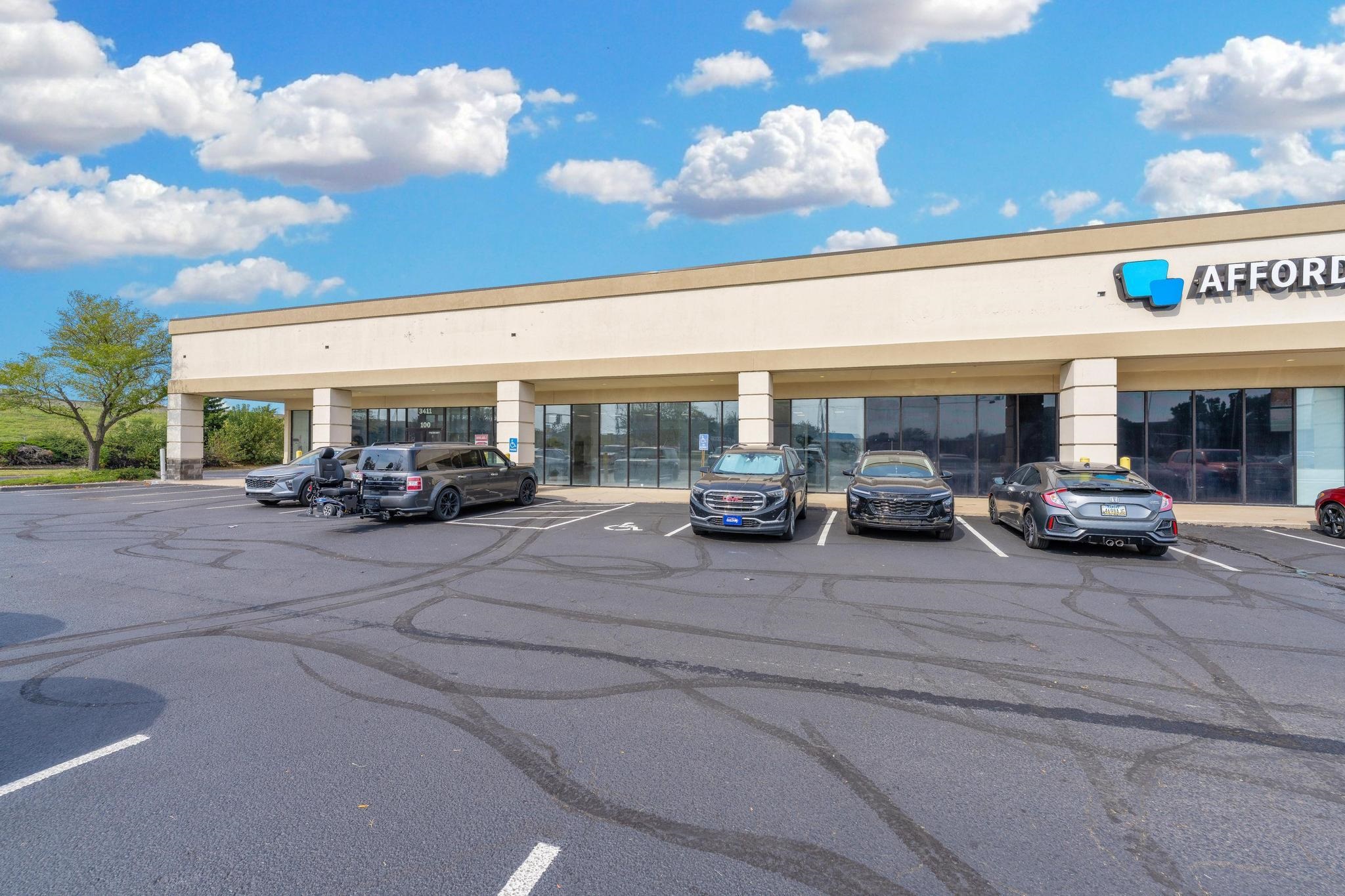 3411 N Rock Rd, Wichita