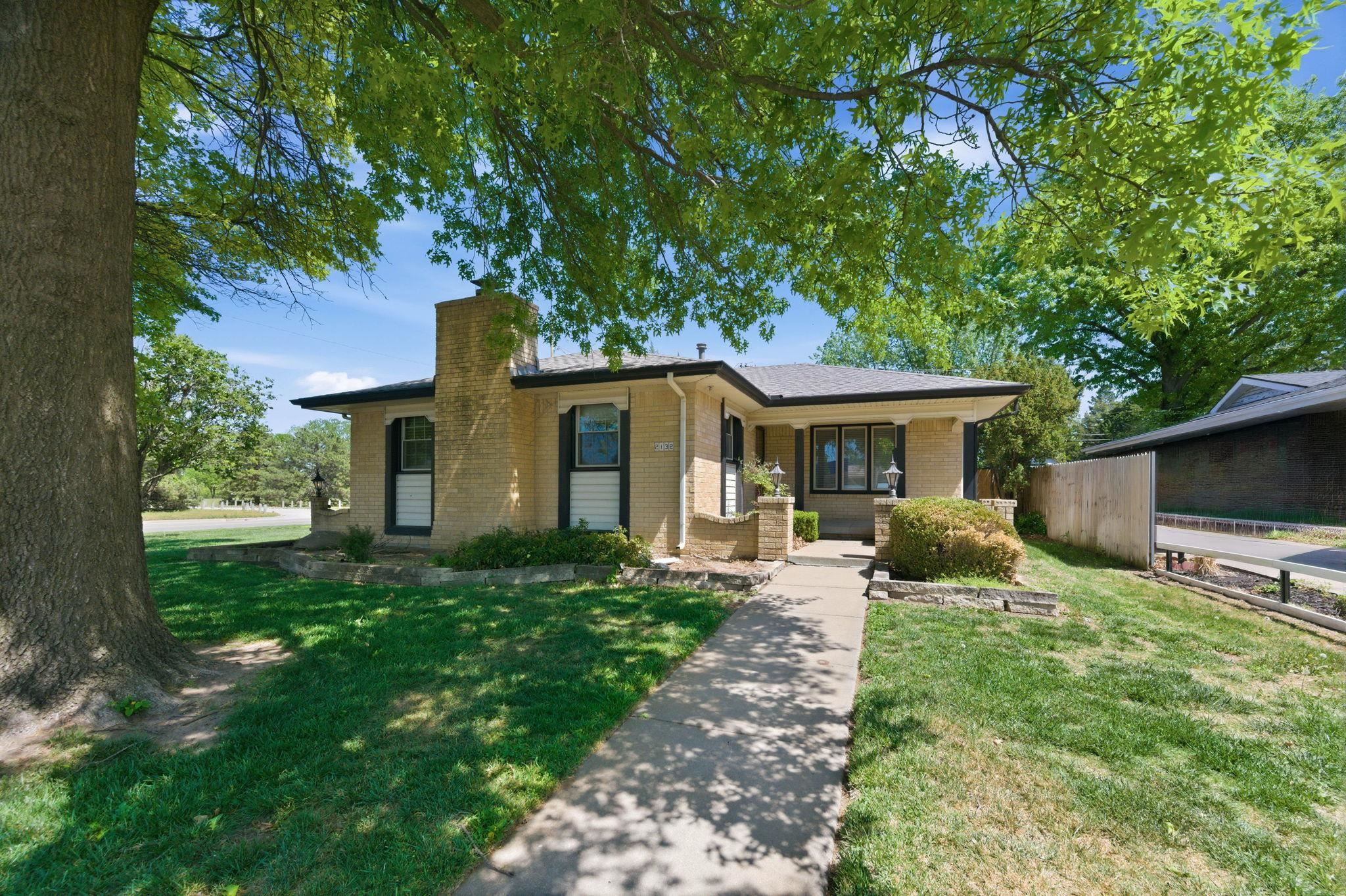 2132 N McComas, Wichita, KS, 67203