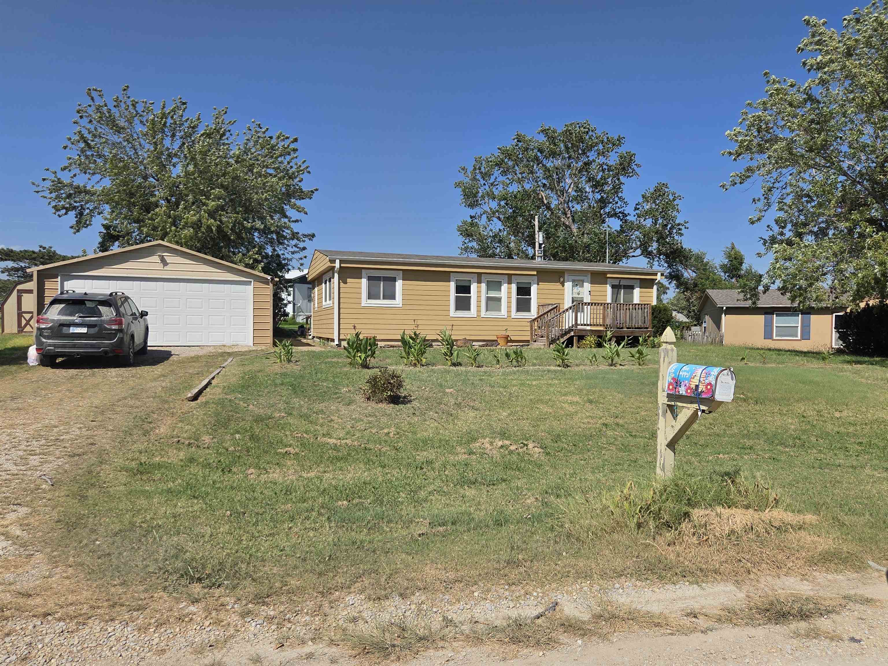7508 W Frontier St, Salina, KS, 67401