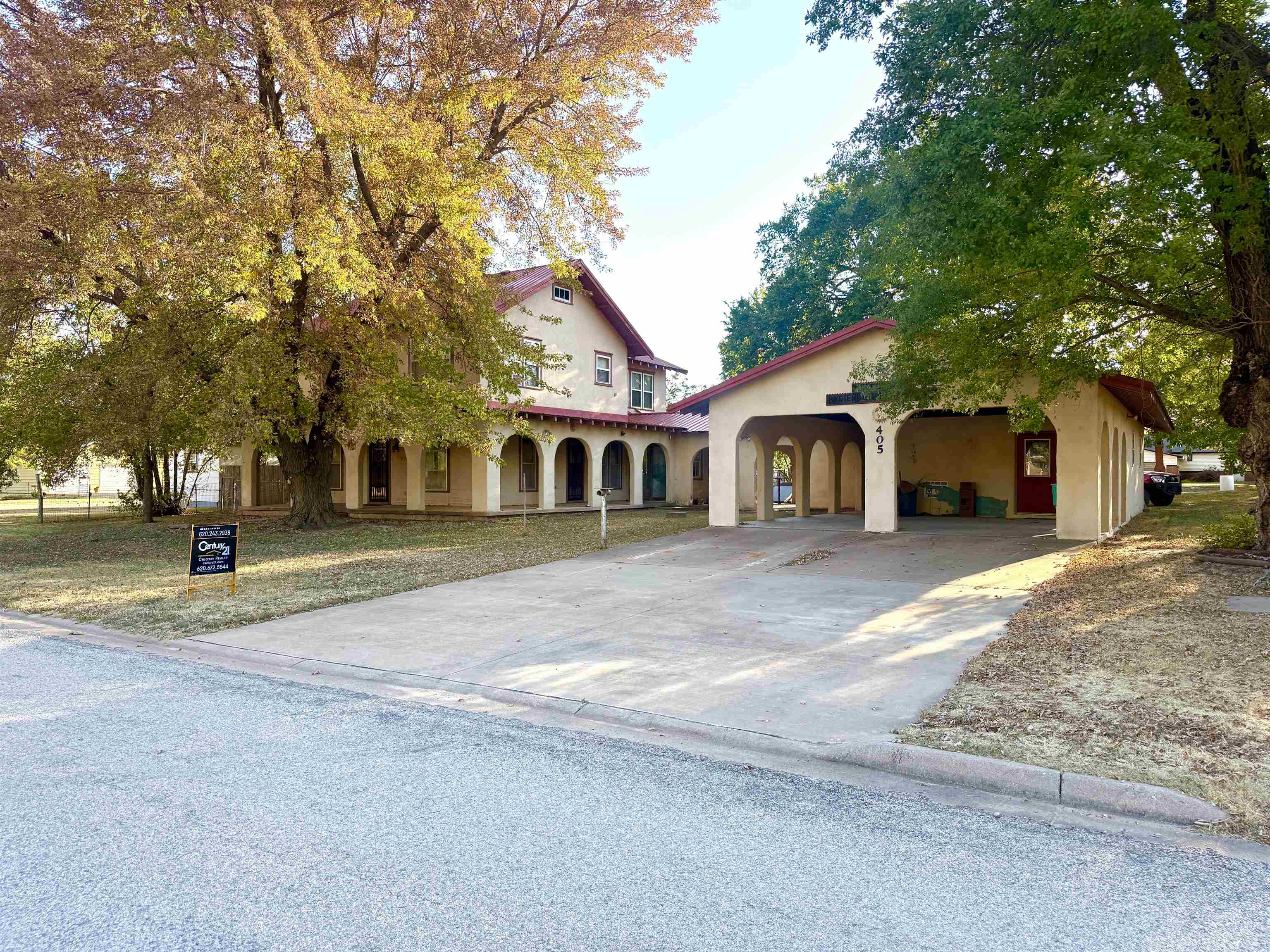 405 N Harper, Attica