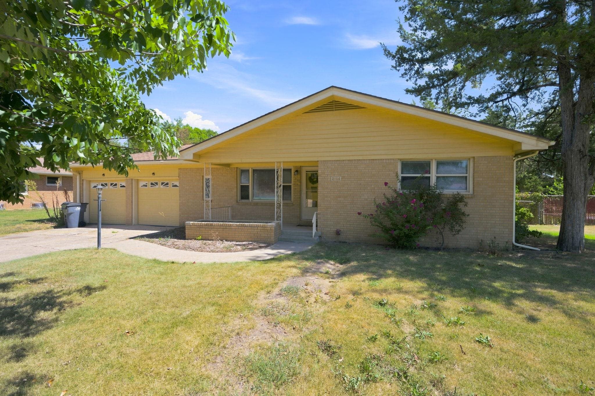 2114 S Chautauqua, Wichita