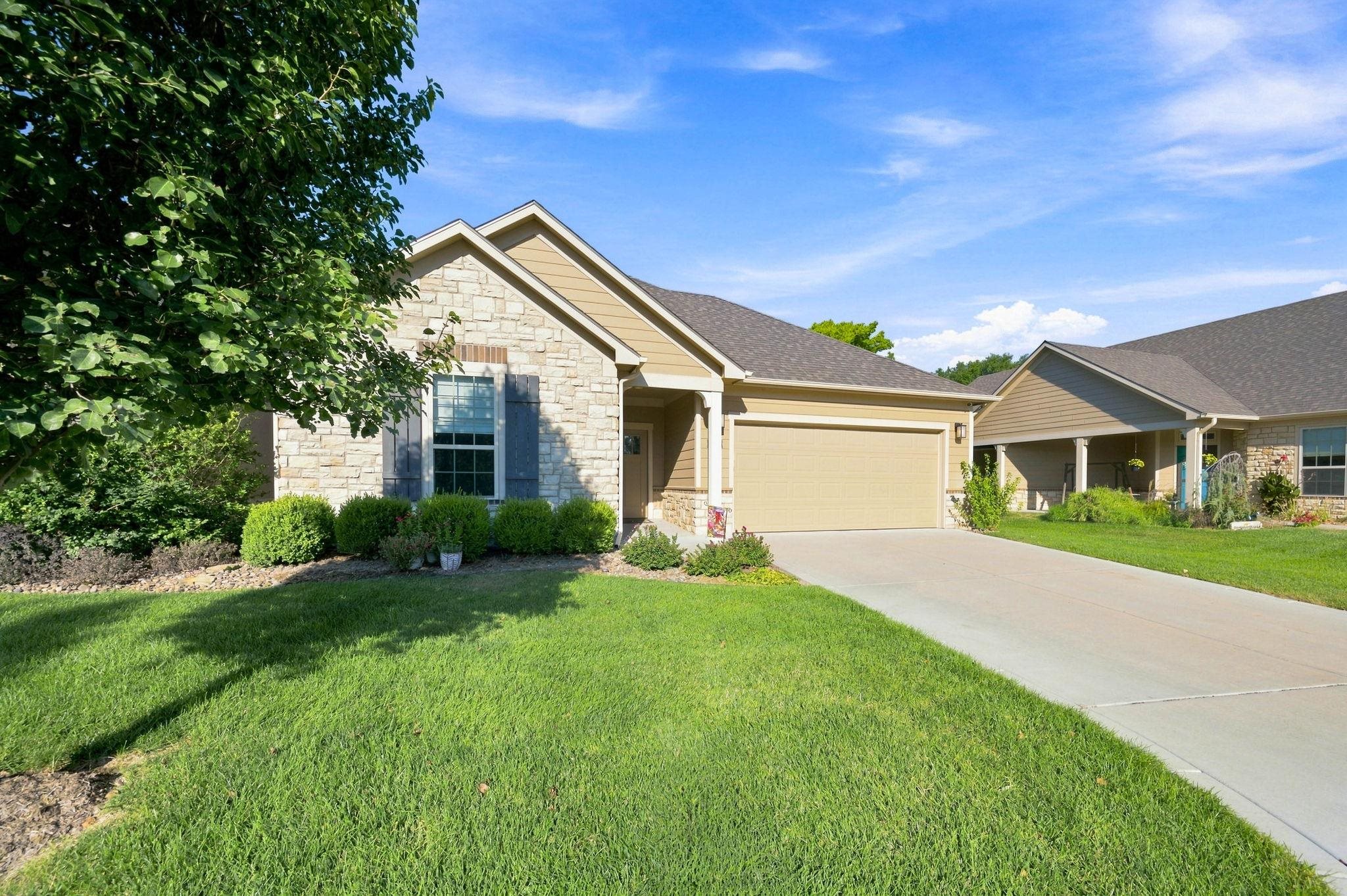 1237 S Nineiron, Wichita