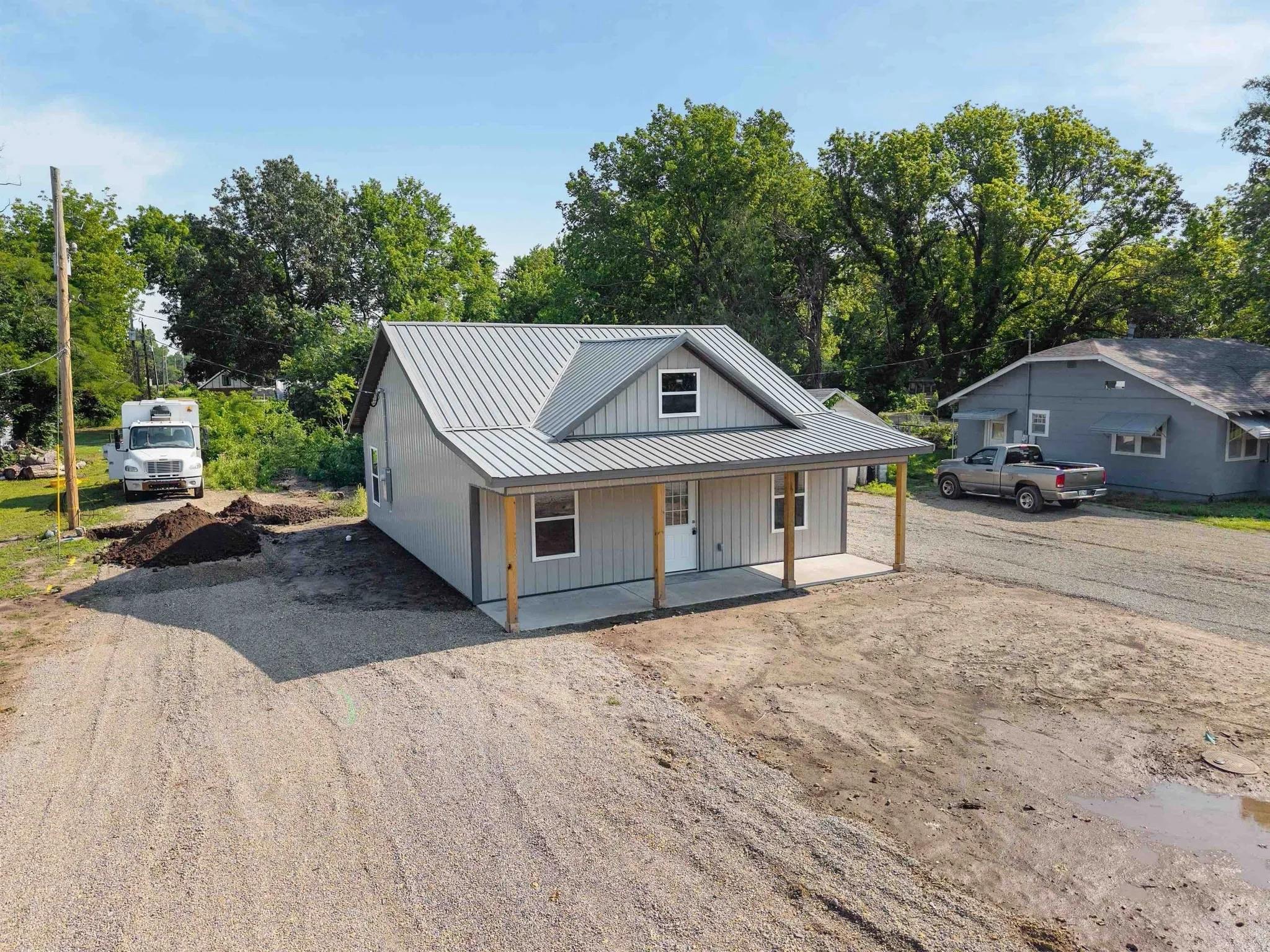 718 E Jackson, Arkansas City