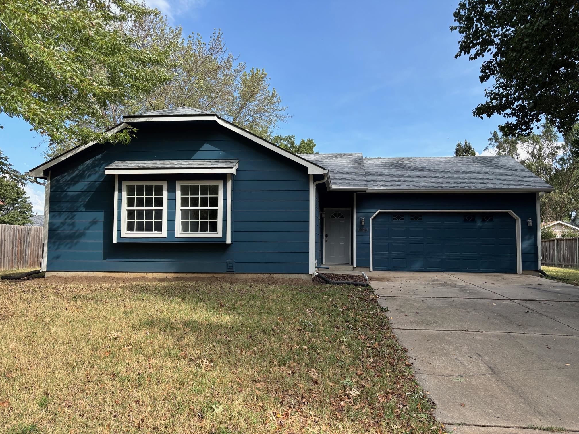 5810 W 37th St S, Wichita
