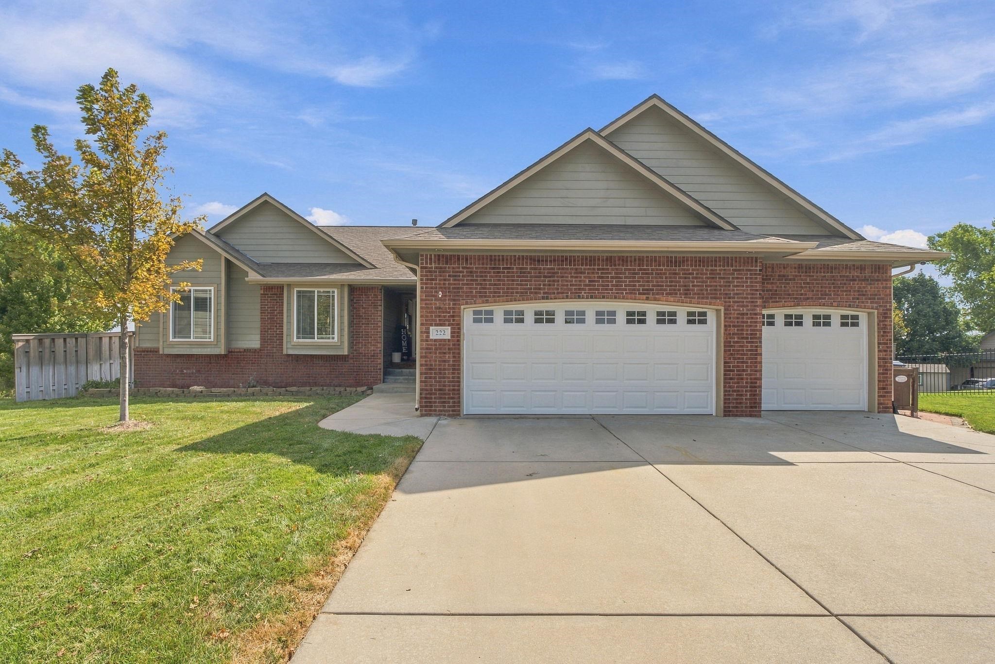 222 S Decker Ct, Wichita