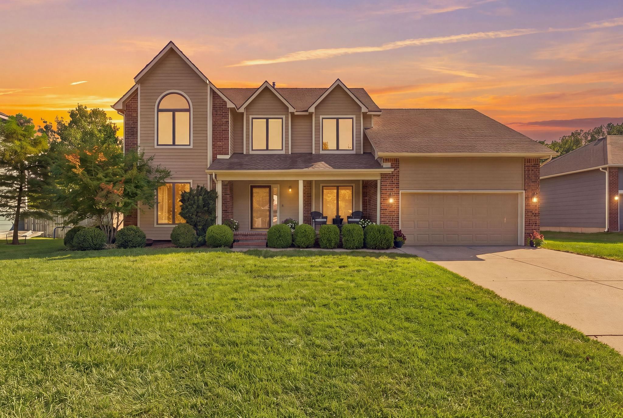 805 N Sagebrush Ct, Wichita