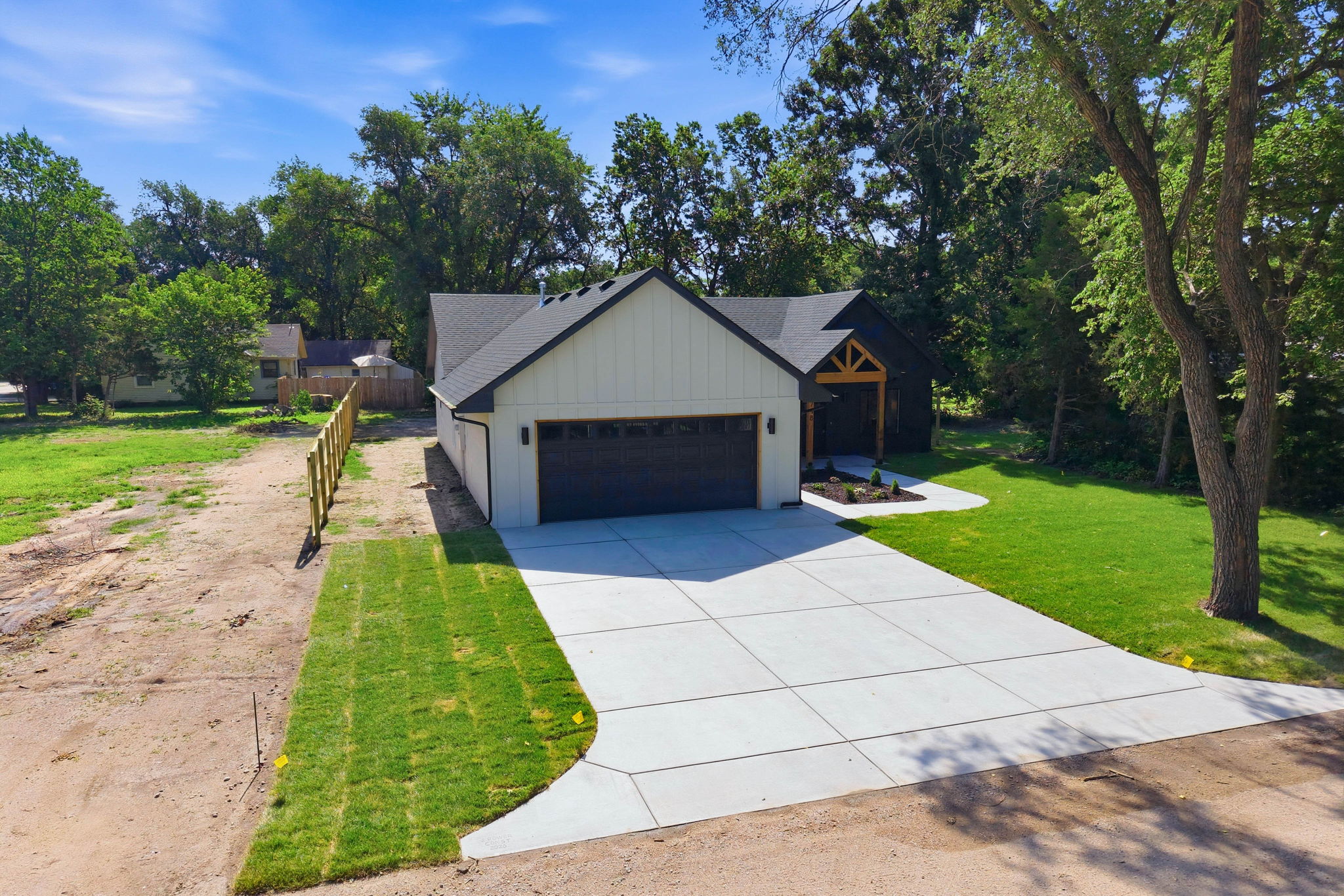 3748 N Salina Rd