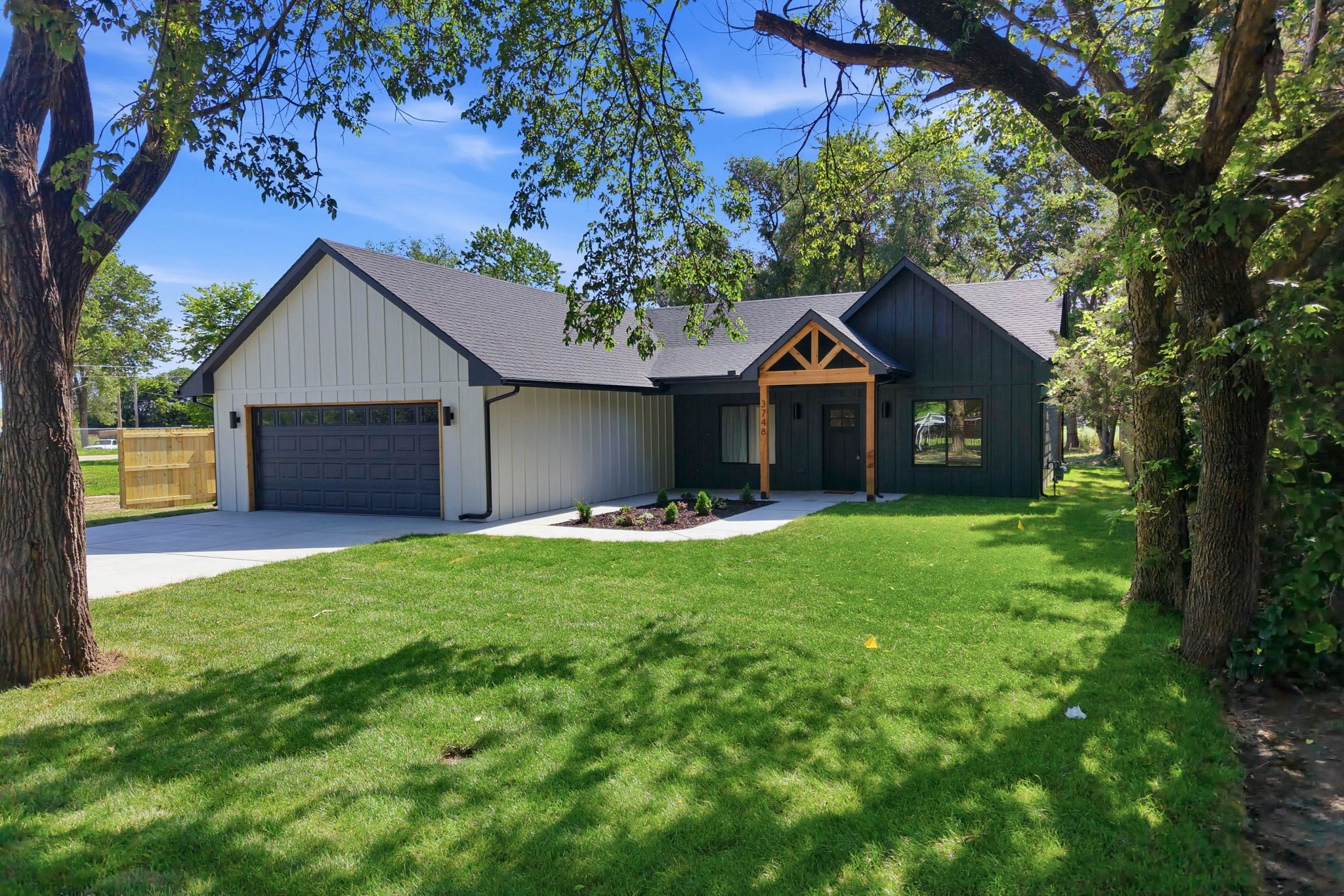 3748 N Salina Rd